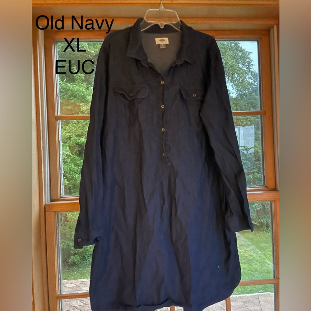 Old navy long sleeve Xl denim shirt dress. euc